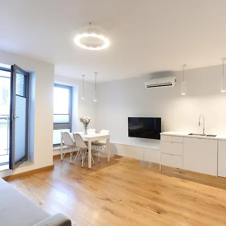 Apartament Stara Winiarnia Apartment *